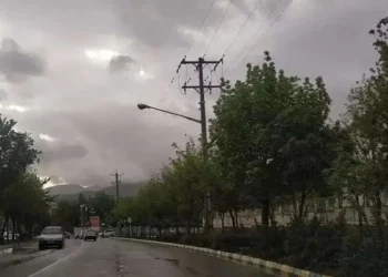 هشدار افزایش سرعت وزش باد در تهران