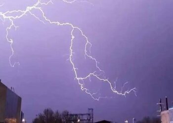 هشدار جدی هواشناسی به این استان ها/ بارش باران و رگبار در راه است