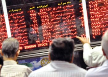 وضعیت بورس در خرداد / سهم حقیقی‌ها از معاملات ۶۳ درصدی شد