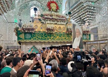 پیکر آیت‌الله العظمی محمد اسحاق فیاض در کاظمین و کربلا تشییع شد