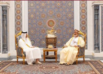گفتگوی وزیر خارجه قطر با سلطان عمان درباره ثبات منطقه