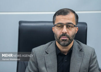 گودرزی: تشکیل جلسات علنی مجلس مستلزم تایید مراجع امنیتی است