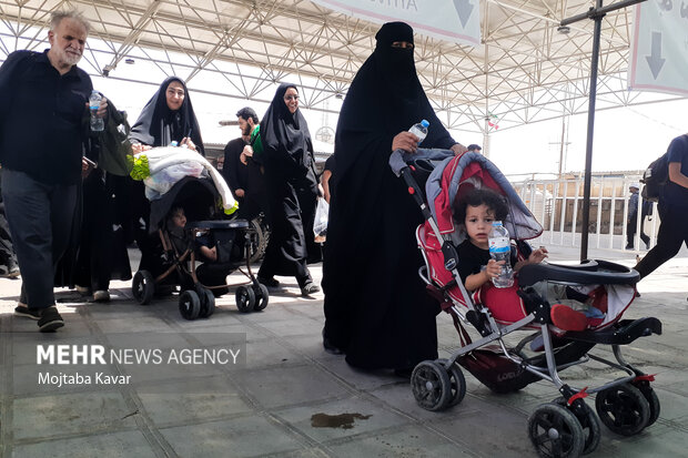 ۱۰۰ هزار زائر حسینی از مرز مهران تردد کردند