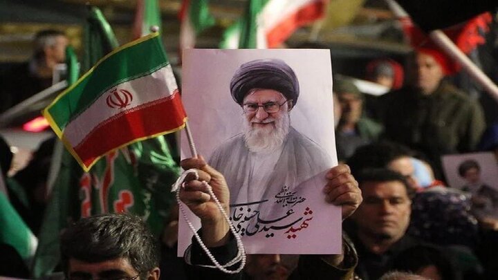 آزادشهر میزبان اجتماع شبانه حامیان مقاومت شد آزادشهر میزبان اجتماع شبانه حامیان مقاومت شد