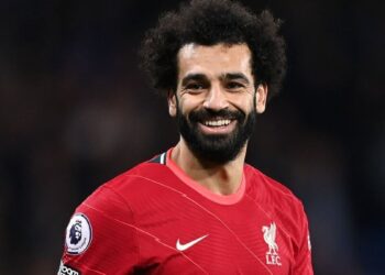 اشک‌های محمد صلاح پس از صعود تاریخی مصر به یک‌هشتم+ عکس