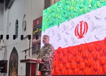 اکرمی نیا: مداخلات آمریکا را در منطقه بی‌اثر خواهیم کرد