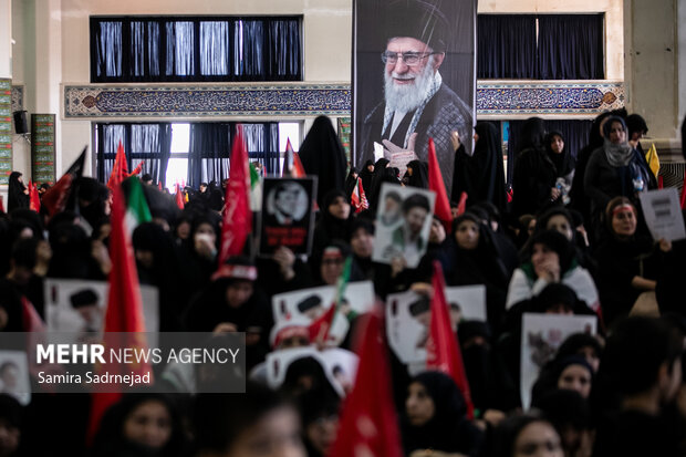 برگزاری آیین بزرگداشت رهبر شهید انقلاب در دانشگاه تهران
