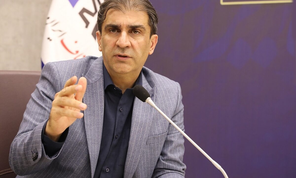 تاوان قطعی برق را اصناف و فعالان اقتصادی میپردازند تاوان قطعی برق را اصناف و فعالان اقتصادی میپردازند
