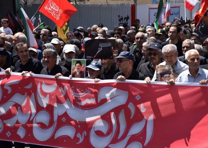 دلدادگی اراکی‌ها در مراسم «وداع با رهبر شهید» در تهران