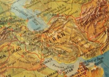 رمز پیروزی در جنگ هویتی