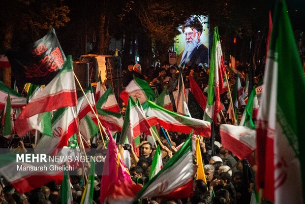 «شاهرود» شهرِ مردمان باغیرت؛ با وحدت در میدان می‌مانیم