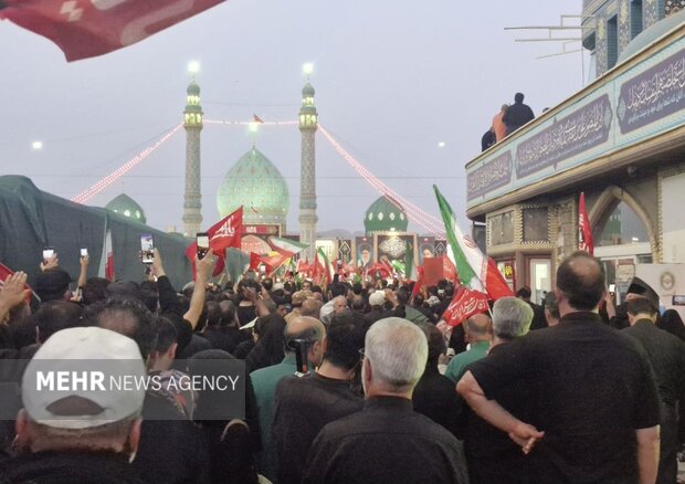 طنین دعای عهد در مسجد مقدس جمکران طنین دعای عهد در مسجد مقدس جمکران
