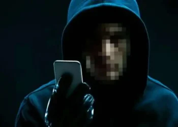 هشدار پلیس فتا درباره شگردهای کلاهبرداری در روزهای تشییع رهبر شهید هشدار پلیس فتا درباره شگردهای کلاهبرداری در روزهای تشییع رهبر شهید