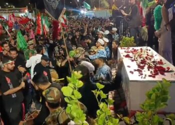 وداع مردم بیرجند با پیکر شهید «بالیده»