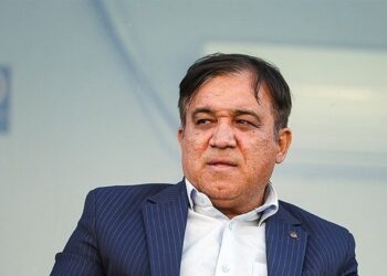 وعده دوباره تاجرنیا به هواداران استقلال / پنجره نقلوانتقالات باز میشود؟ وعده دوباره تاجرنیا به هواداران استقلال / پنجره نقلوانتقالات باز میشود؟