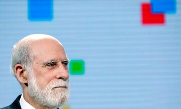 «پدر اینترنت» بازنشسته میشود / هشدار معمار اینترنت درباره آینده هوش مصنوعی «پدر اینترنت» بازنشسته میشود / هشدار معمار اینترنت درباره آینده هوش مصنوعی