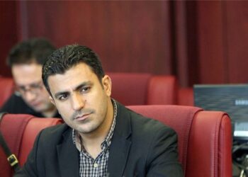 خستگی خبری؛ پدیده‌ای که بی‌سروصدا معاملات بورس را تغییر می‌دهد