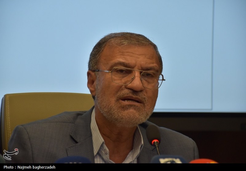 سهام عدالت باید از حالت مدیریت شبه دولتی خارج شود سهام عدالت باید از حالت مدیریت شبه دولتی خارج شود