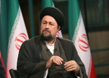 سیدحسن خمینی: همه با هم بودن شرط عبور از بحران‌هاست