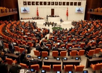 پارلمان ترکیه قانونی برای حمایت از روند صلح با پ.ک.ک را تصویب کرد