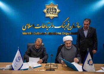 آغاز فصل جدید کنشگری در جهان اسلام با امضای یک تفاهمنامه آغاز فصل جدید کنشگری در جهان اسلام با امضای یک تفاهمنامه