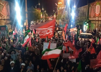 تداوم حماسه سازی زنجانی‌ها در دویست و پنجمین  شب حضور در میدان