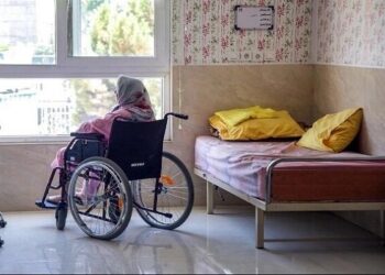 خدمات مراقبتی ۲۴ ساعته در ۵۰ خانه سالمندان خدمات مراقبتی ۲۴ ساعته در ۵۰ خانه سالمندان