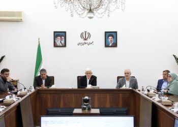 دستور عارف برای تدوین بسته جامع تأمین منابع یارانهها دستور عارف برای تدوین بسته جامع تأمین منابع یارانهها