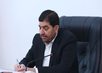مخبر: ۲۰۰ شب ایستادگی؛ پرچم عزت و فتح را برافراشته است مخبر: ۲۰۰ شب ایستادگی؛ پرچم عزت و فتح را برافراشته است