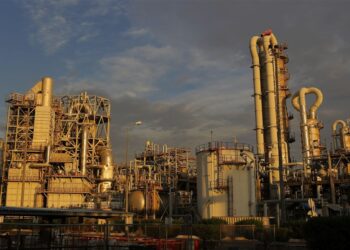 موافقت هیات واگذاری با واگذاری 0.52 درصد هلدینگ خلیج فارس